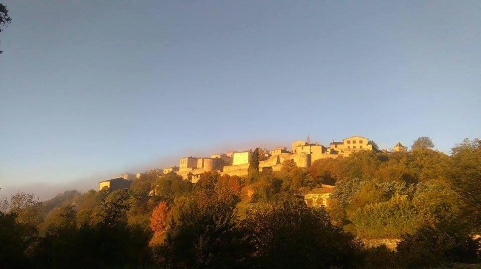 Seuls En Pleine Nature - Gite La Cote Blanche Puygaillard-de-Quercy Dış mekan fotoğraf